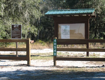 Upper Hillsborough River State Park Hiking Trail - Entrance